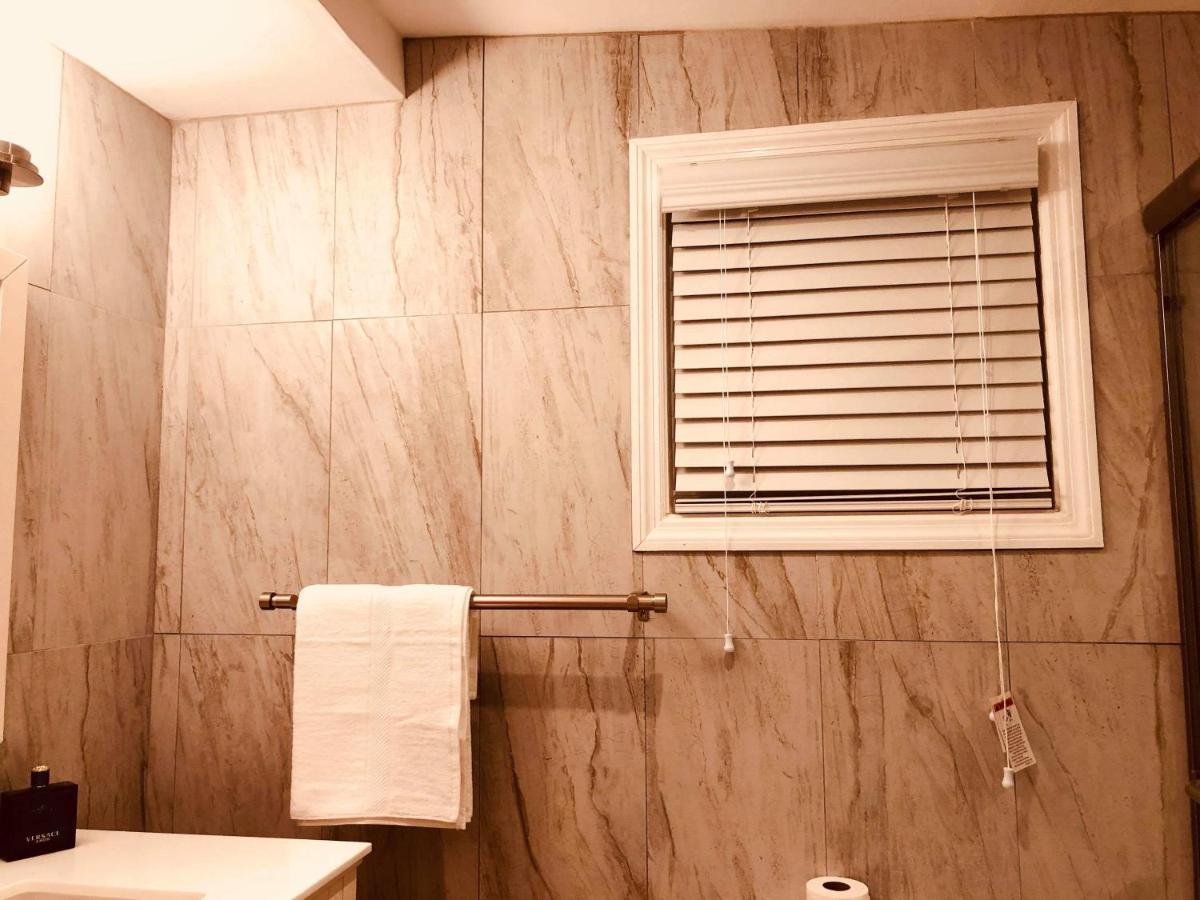 Elegant Marble Suite #6 Νασάου Εξωτερικό φωτογραφία
