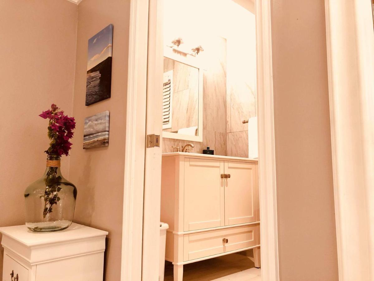 Elegant Marble Suite #6 Νασάου Εξωτερικό φωτογραφία